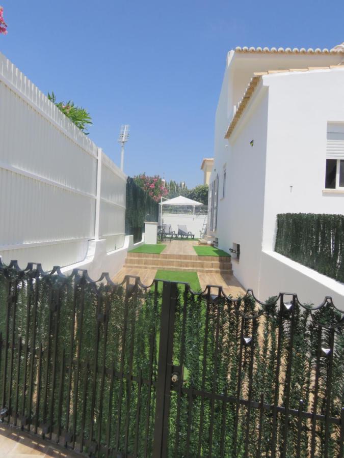 Moradia Geminada V2- Piscina Privada Villa Quarteira Ngoại thất bức ảnh