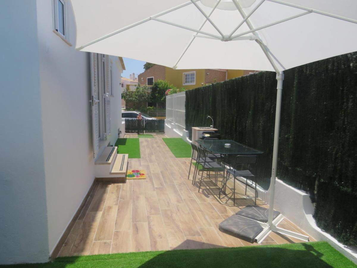 Moradia Geminada V2- Piscina Privada Villa Quarteira Ngoại thất bức ảnh