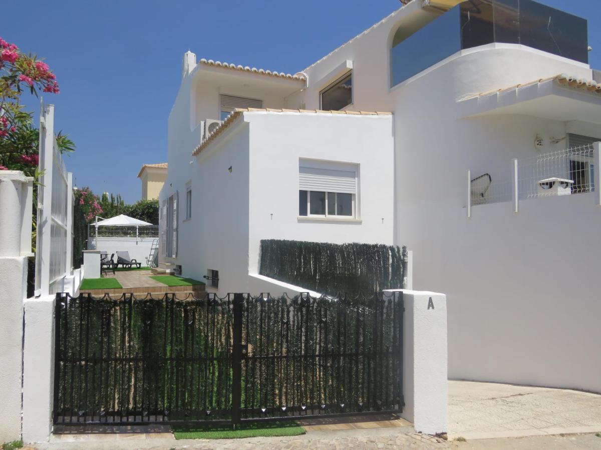 Moradia Geminada V2- Piscina Privada Villa Quarteira Ngoại thất bức ảnh